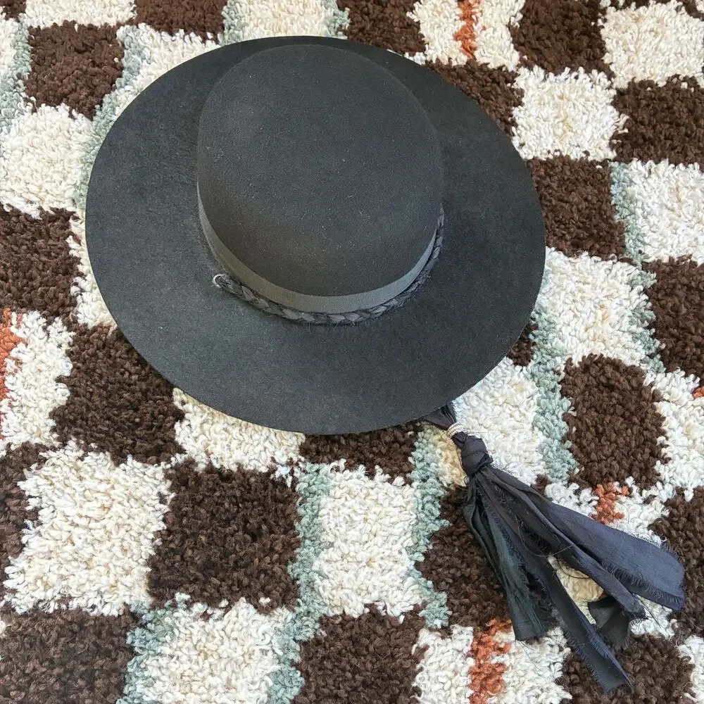 De La Fuente wool black